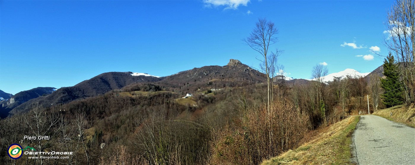 10 Corno Zuccone, visto dalla Chiesa di San Bartolomeo.jpg